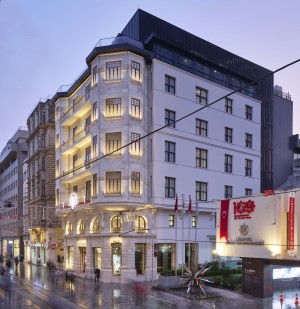 Türkiye İş Bankası Resim Heykel Müzesi